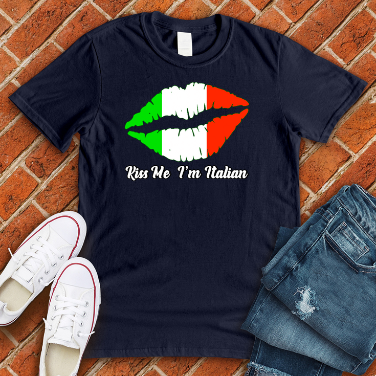 Kiss Me I'm Italian T-Shirt Image