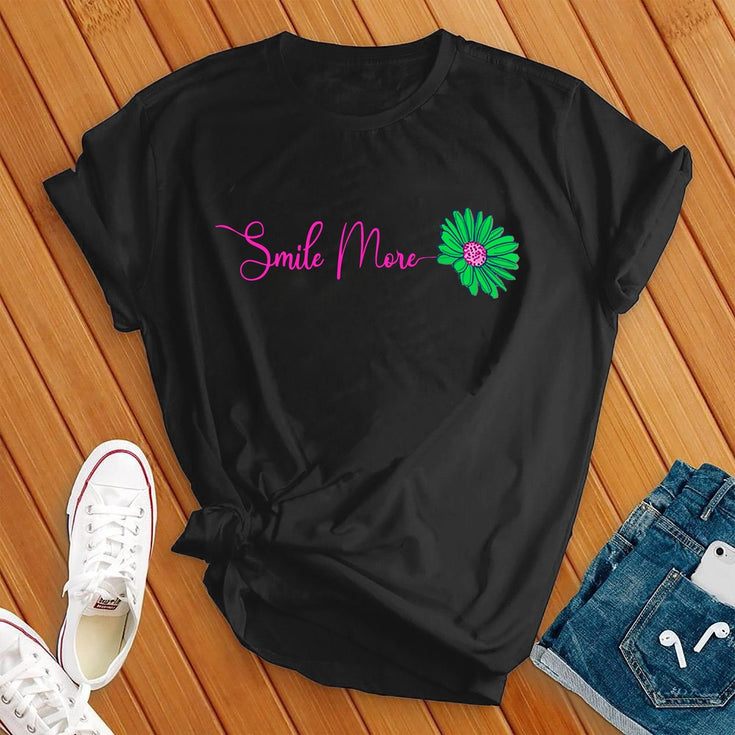 Smile More Daisy T-Shirt Image